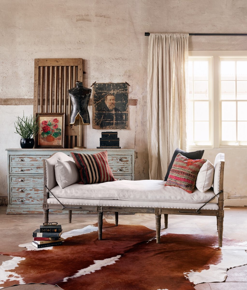 Allison Chaise - Kings Fine Art & Decor