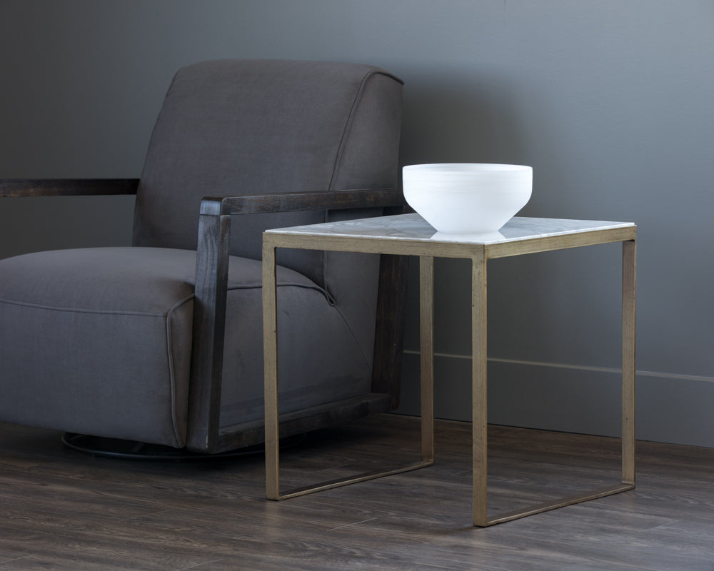 evert-end-table-103452 - view 2