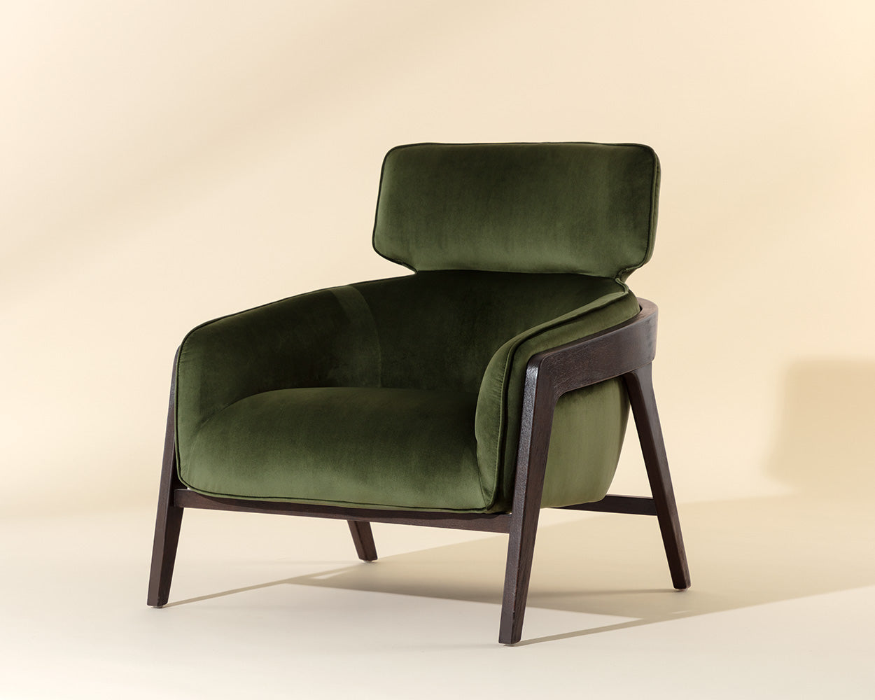 maximus-lounge-chair-105409