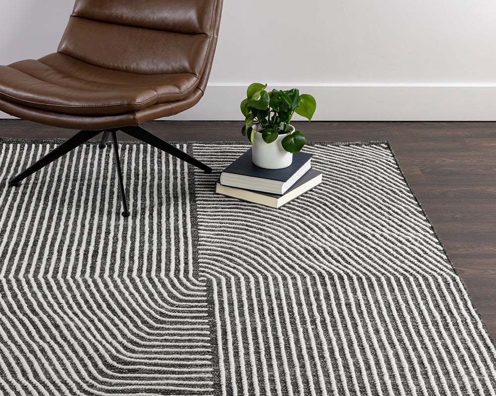 serene-hand-woven-rug-107588 - view 2
