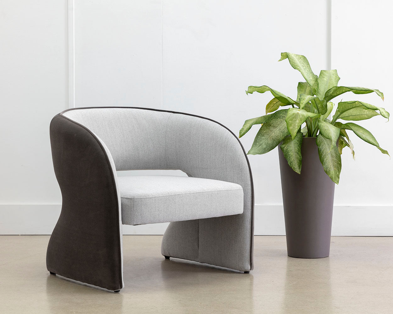 rosalia-lounge-chair-109582 - view 18