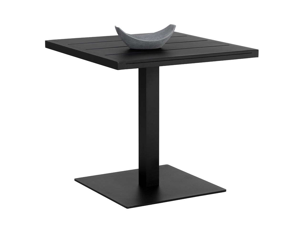 merano-bistro-table-square-111221
