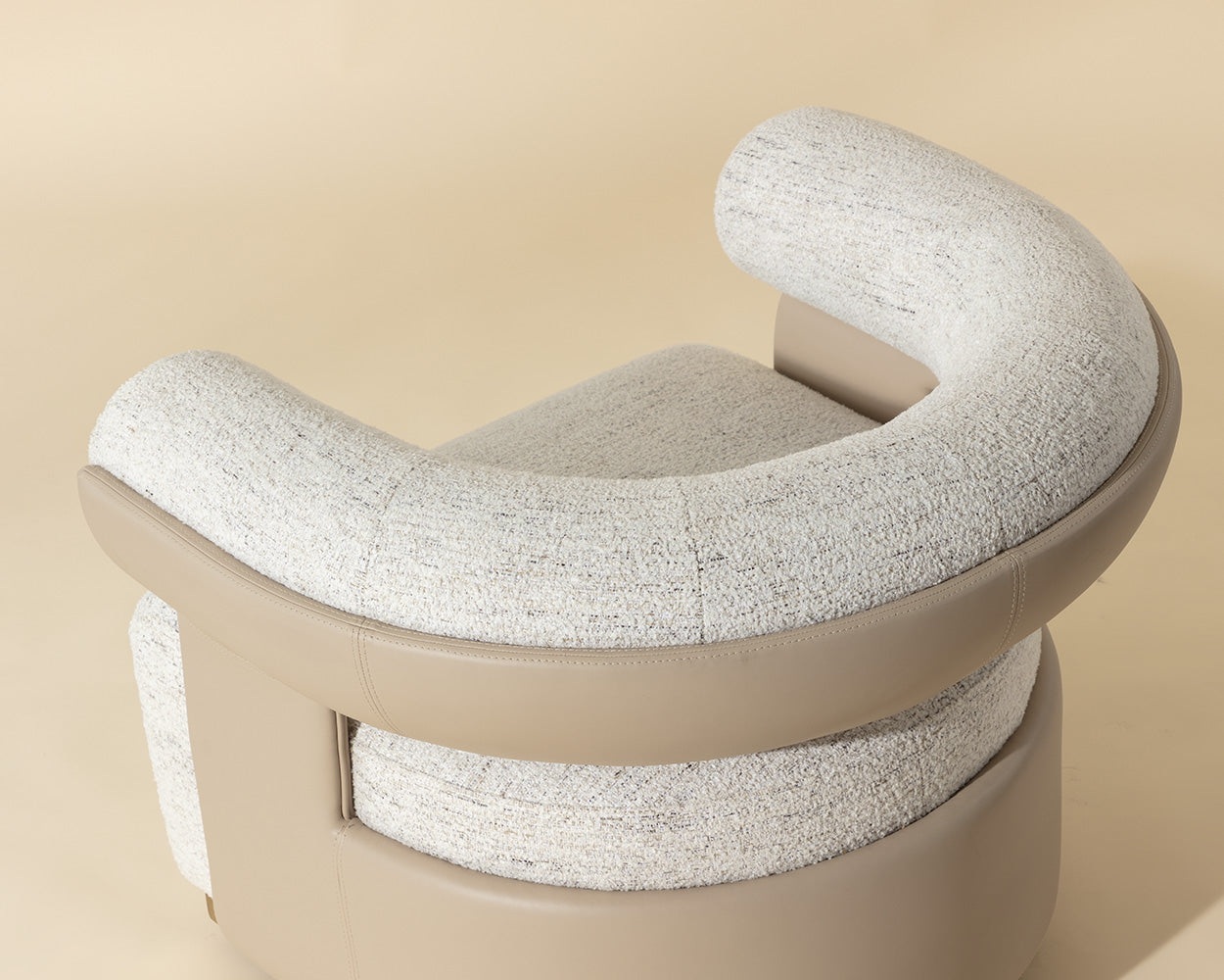 olida-swivel-lounge-chair-111444 - view 5