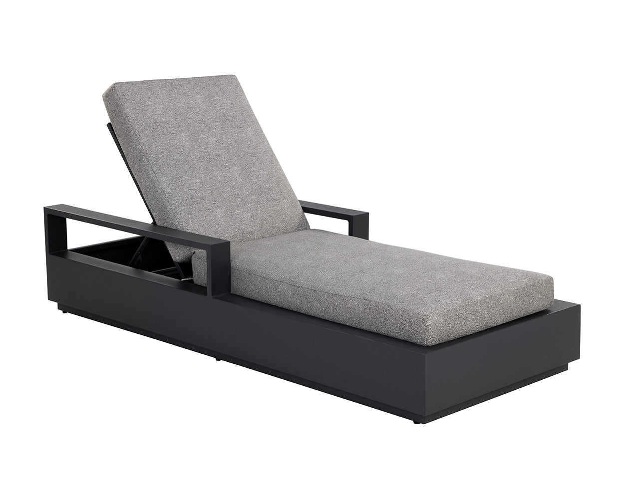 tavira-lounger-111600