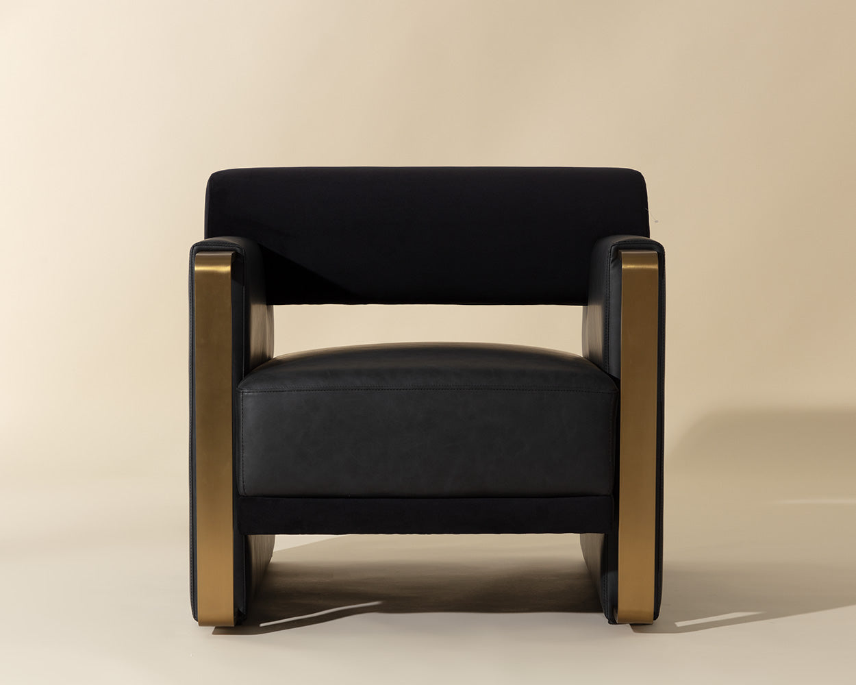 edgar-lounge-chair-112022 - view 3