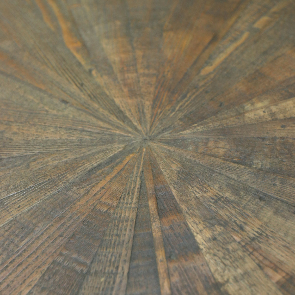 midias-dining-table-40-118-1