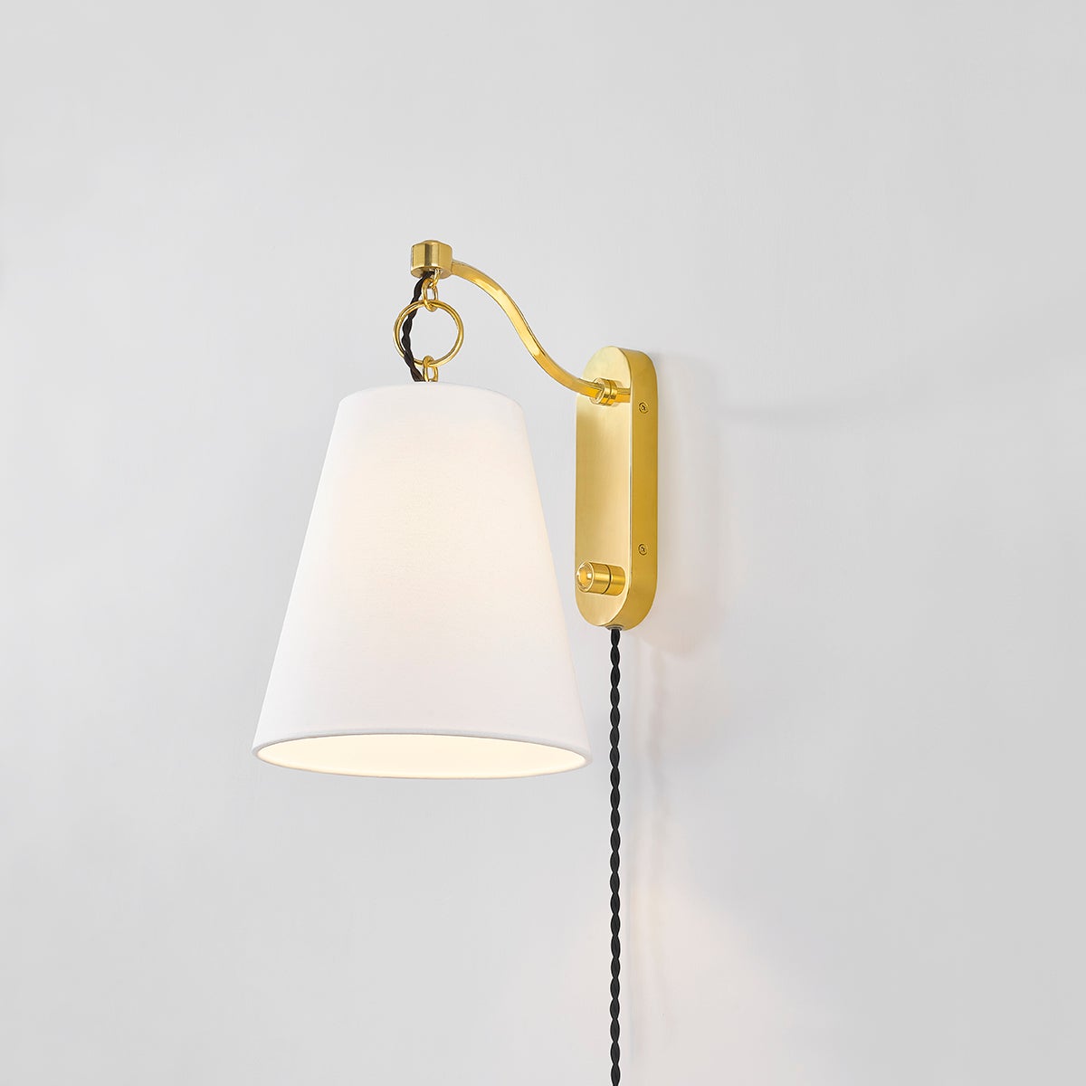 joan-plug-in-sconce-1415-AGB-2