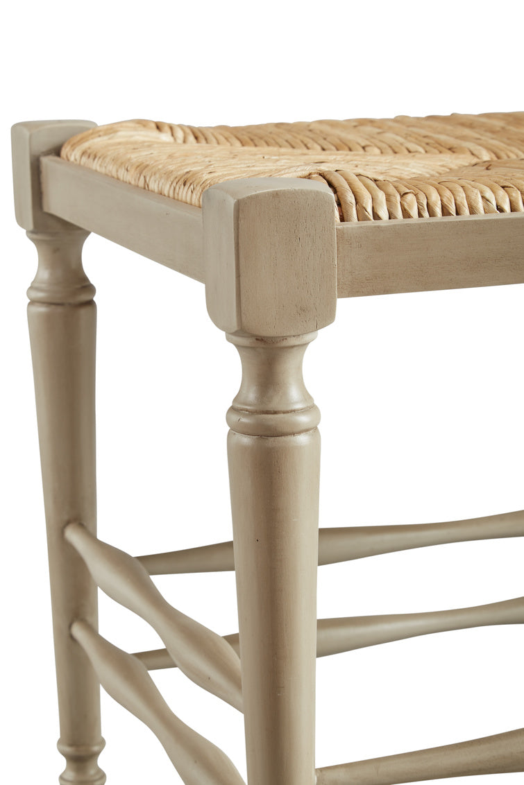 single-seat-reed-bench-51773AD90-2