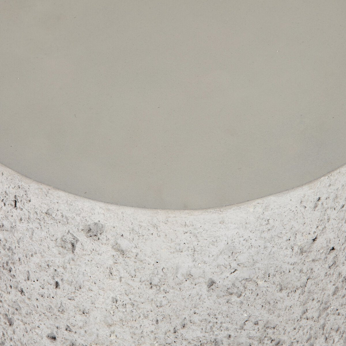 Otero Outdoor Tapered End Table - Kings Fine Art & Decor