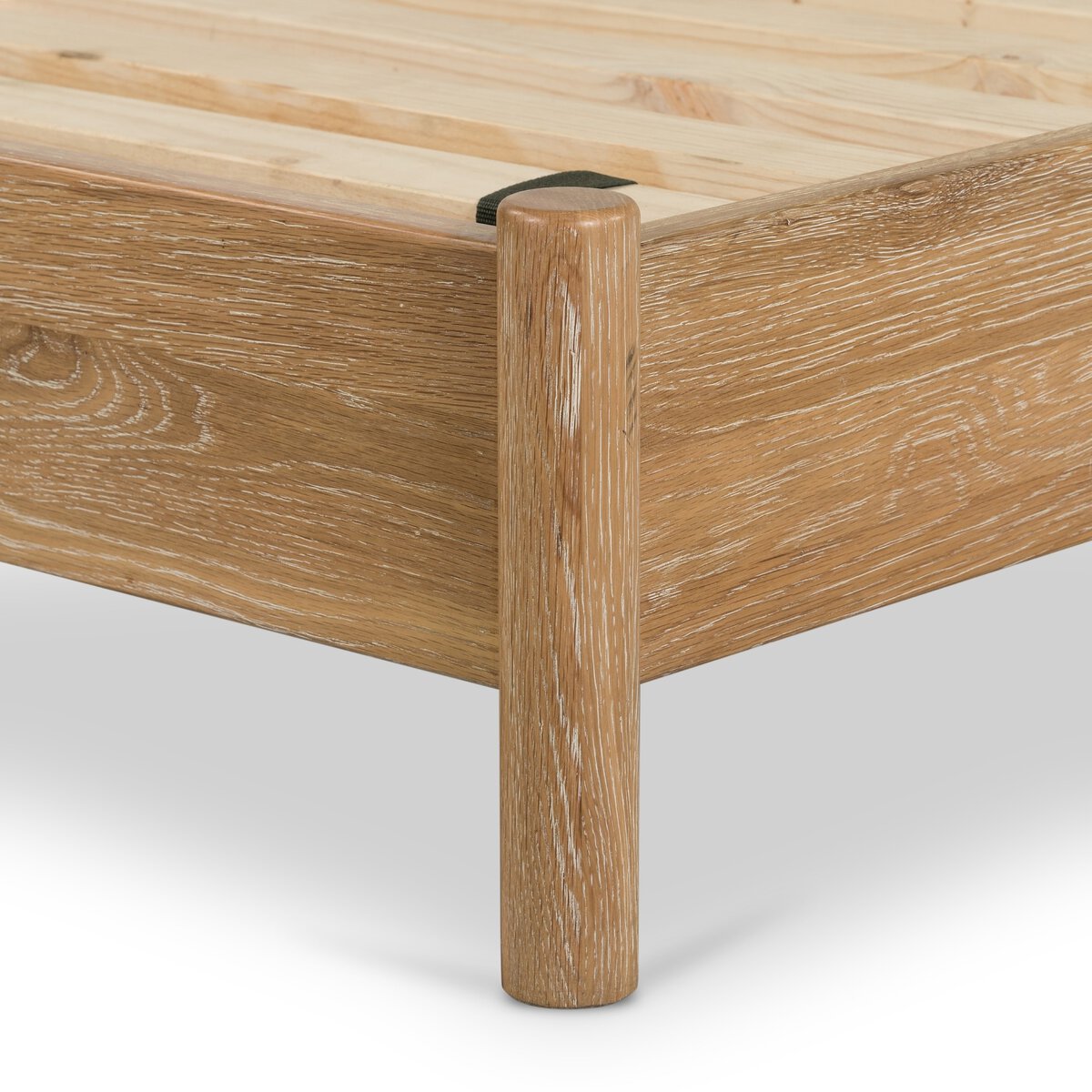 Montana Bed - Kings Fine Art & Decor