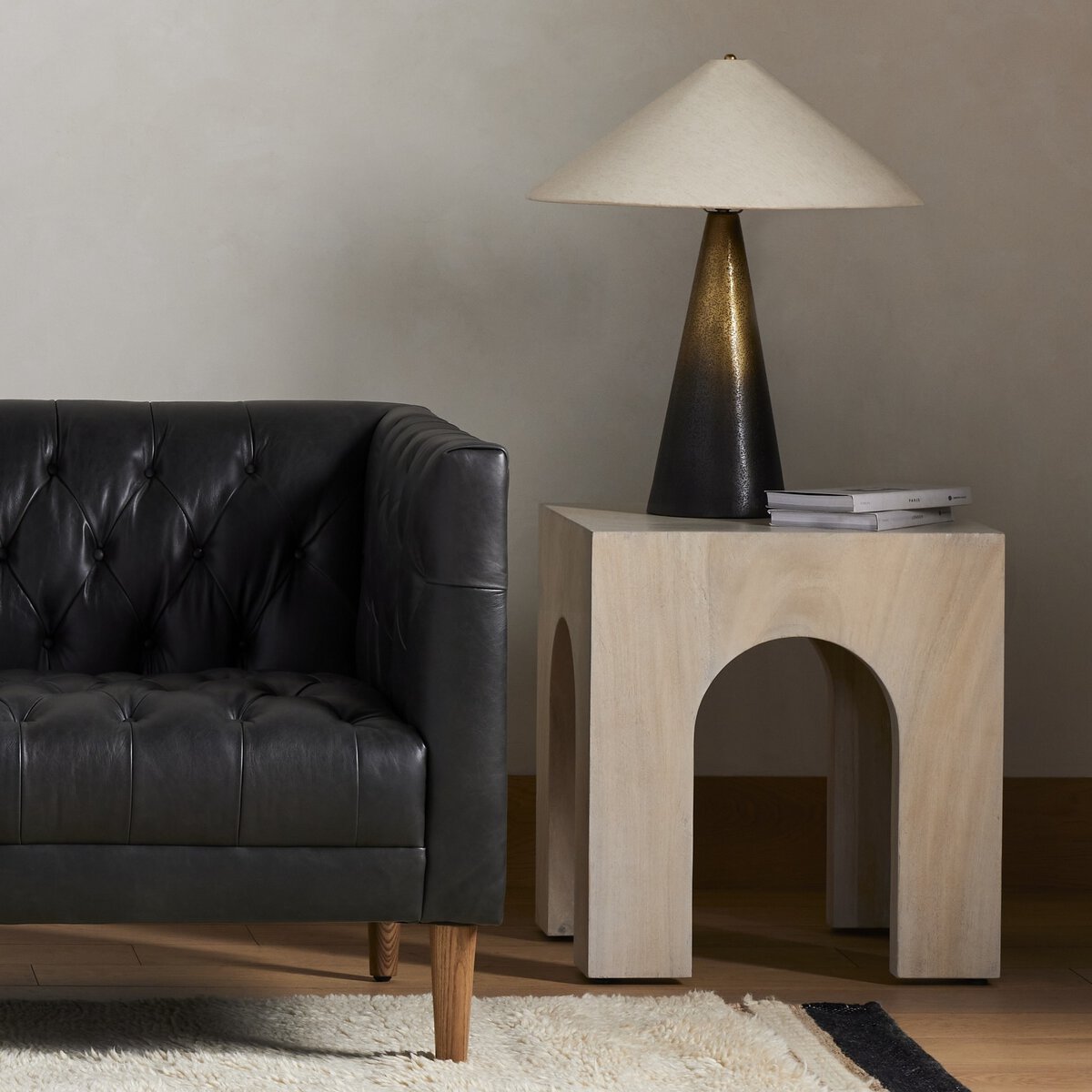 Fausto End Table - Kings Fine Art & Decor