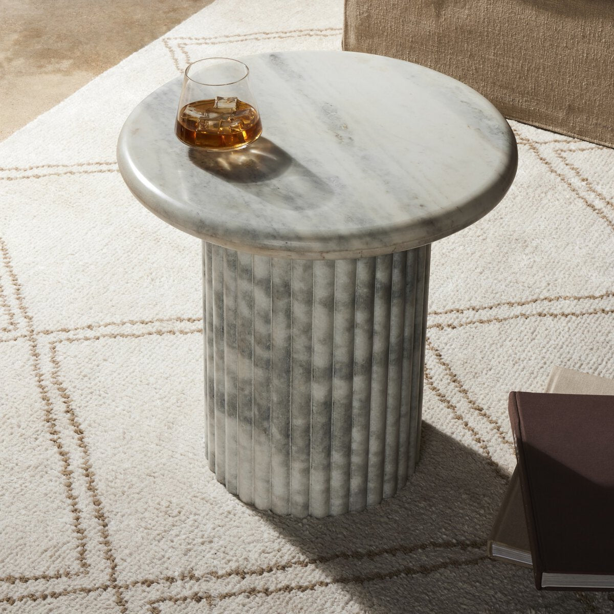 Oranda End Table - Kings Fine Art & Decor