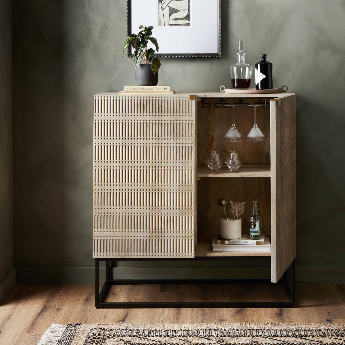 Kelby Bar Cabinet - Kings Fine Art & Decor