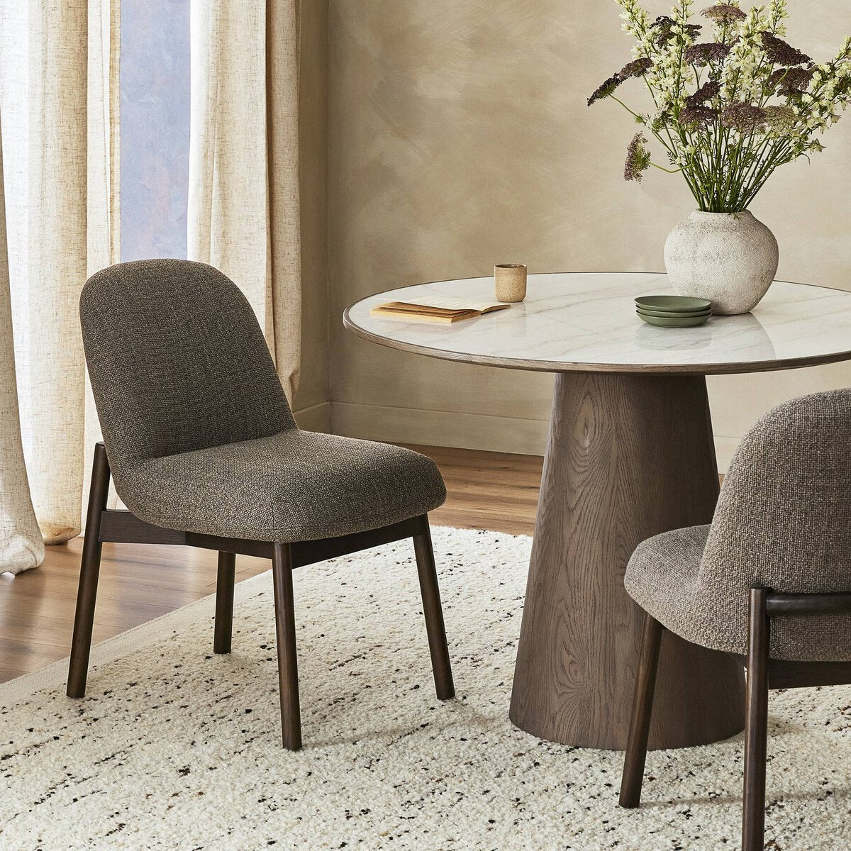 Sora Armless Dining Chair - Kings Fine Art & Decor