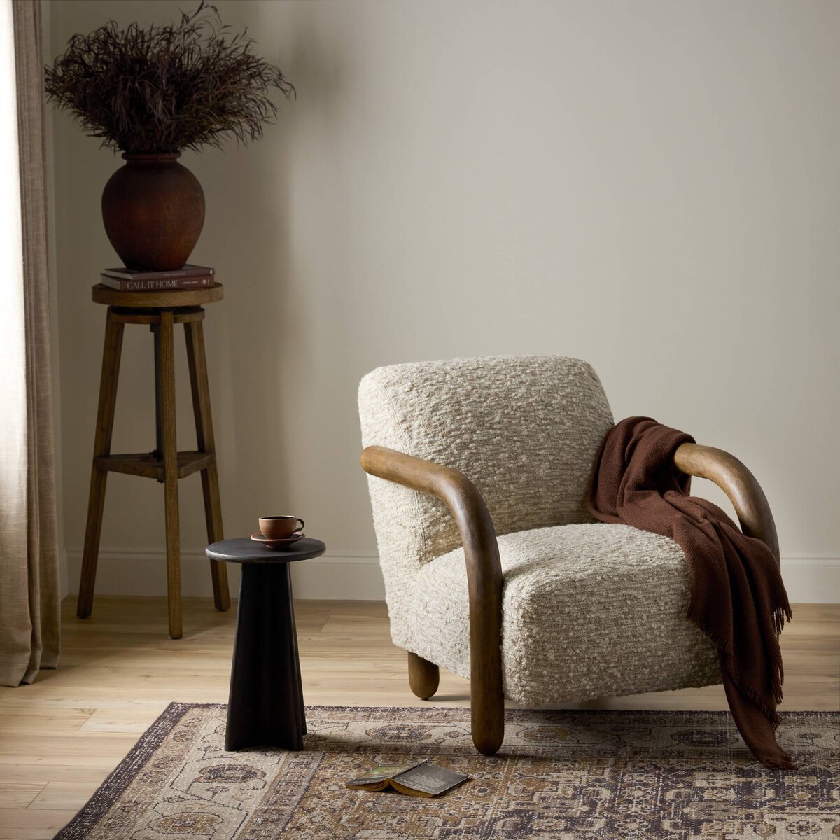 Aniston Chair - Kings Fine Art & Decor