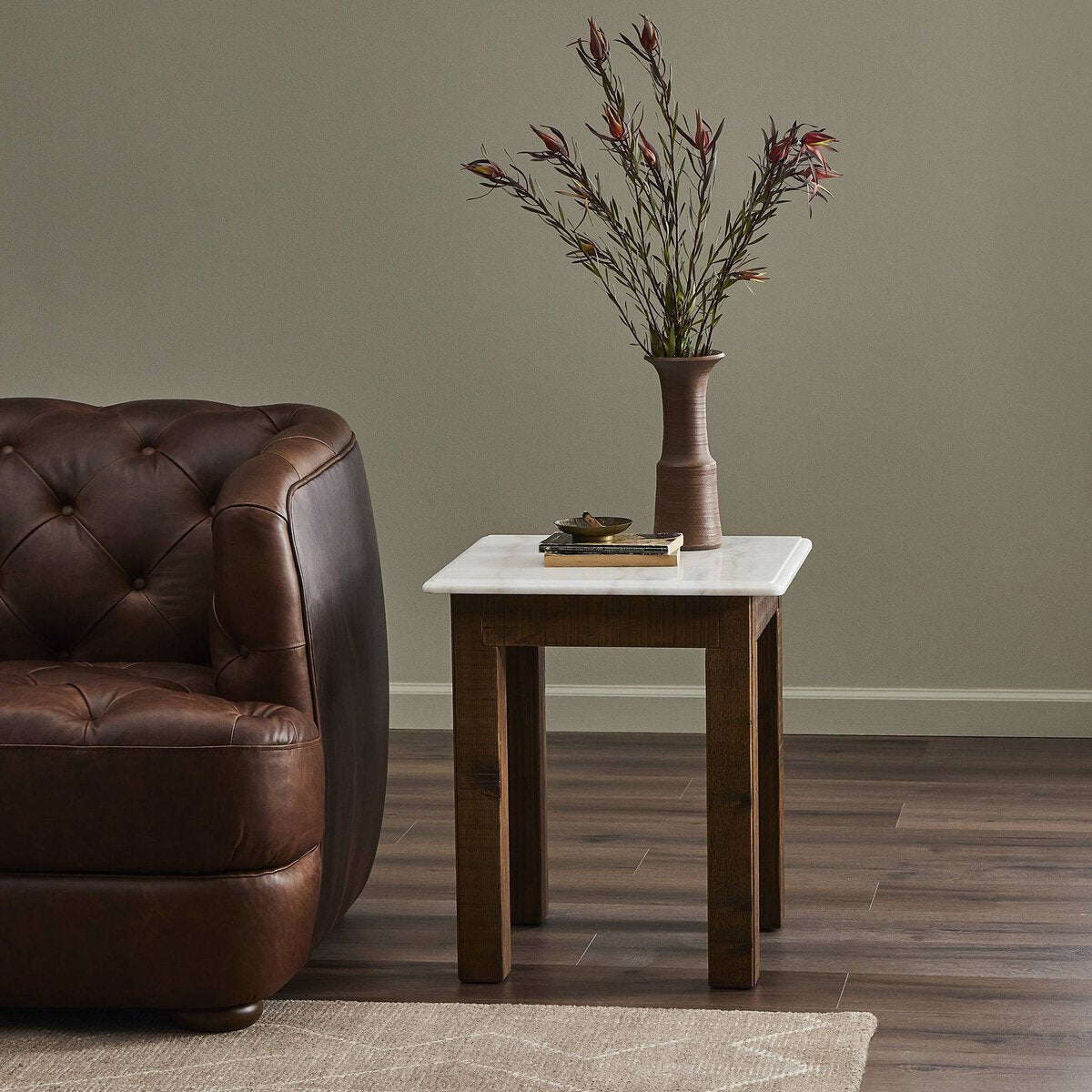 Jessa End Table - Kings Fine Art & Decor