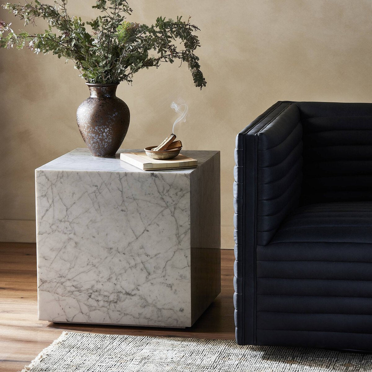 Hunter End Table - Kings Fine Art & Decor