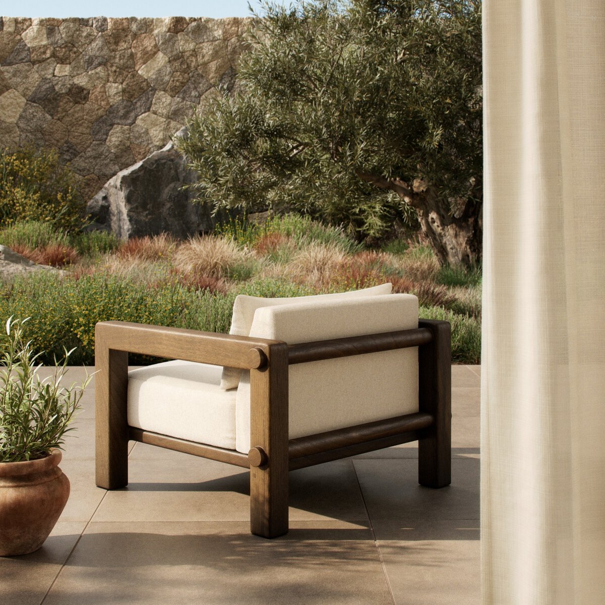 Lumi Outdoor Chair - Kings Fine Art & Decor