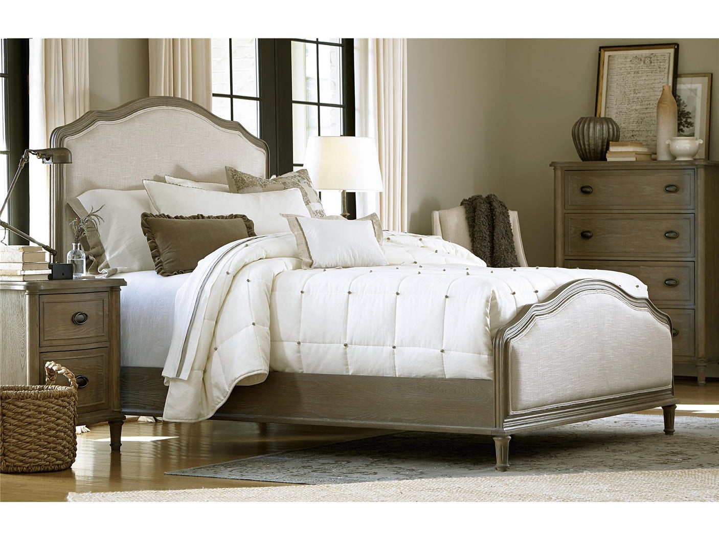 Devon King Bed