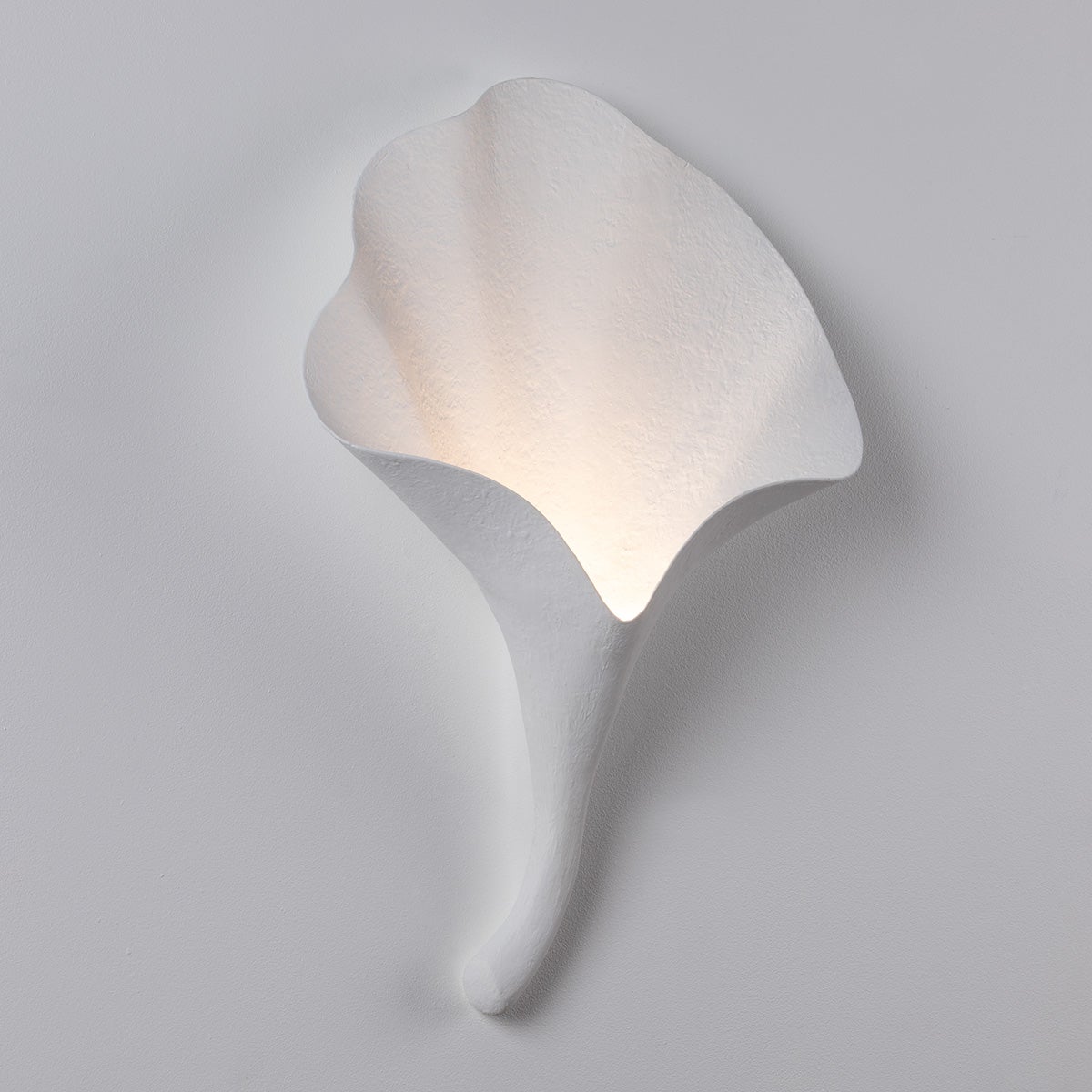 nolita-wall-sconce-370-01-GSW-1