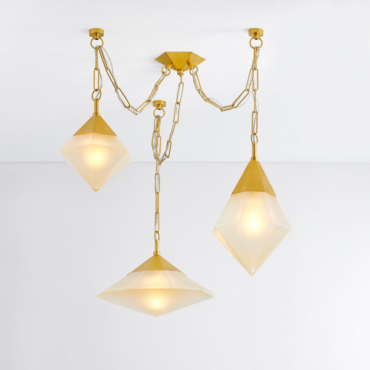 angelique-chandelier-383-58-VPB-2
