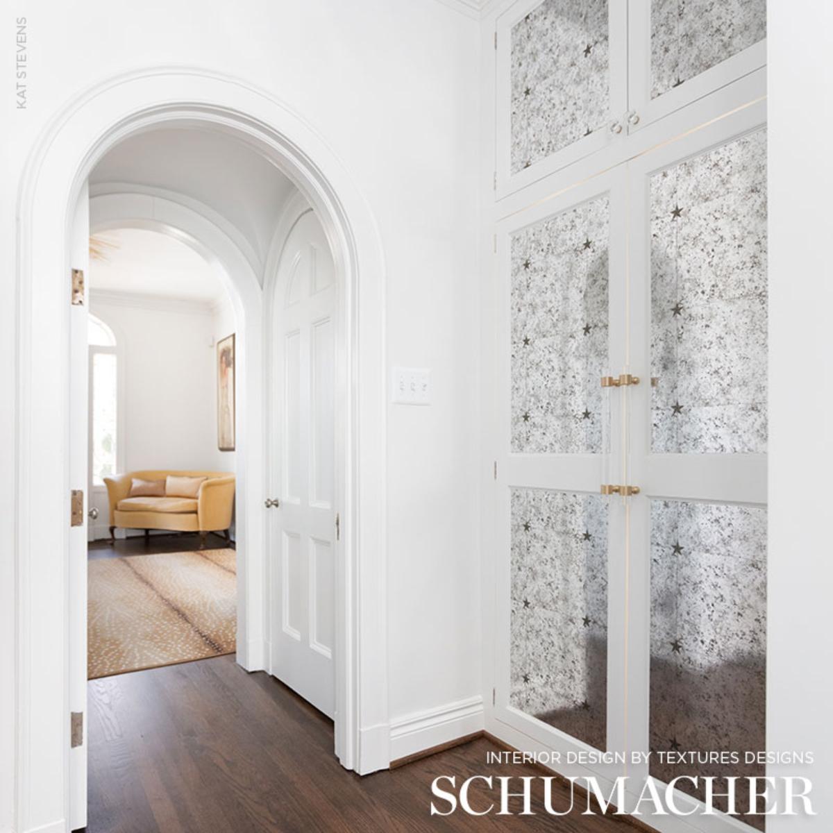 glass-paneling-5007760-5