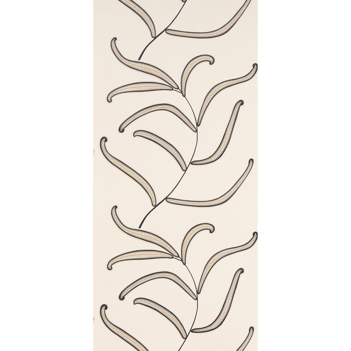 caterpillar-leaf-5014530-1