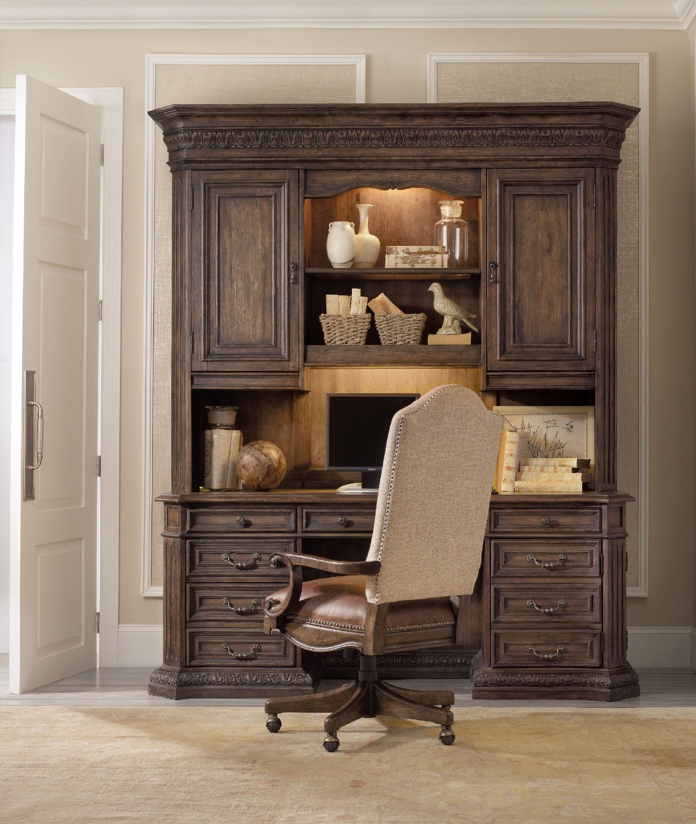 Hooker Furniture Rhapsody Tilt Swivel Chair 5070-30220