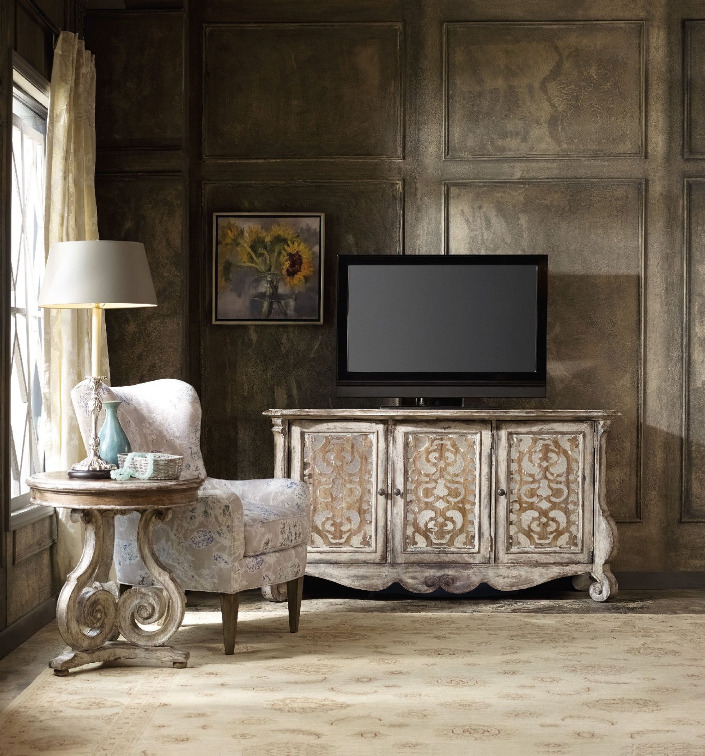 Hooker Furniture Chatelet Entertainment Console 5351-55468