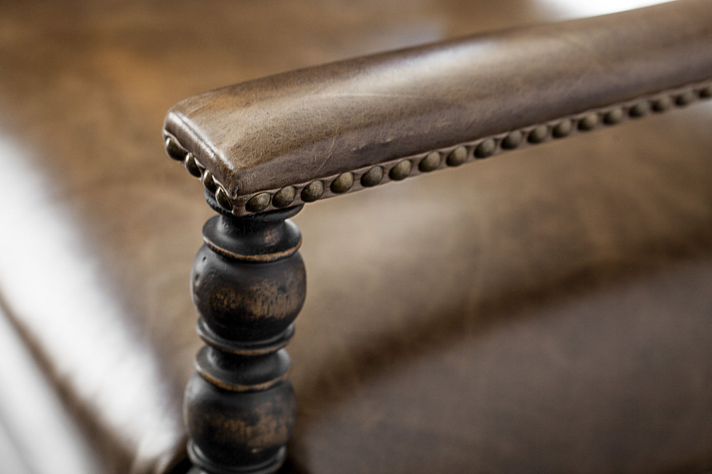 Hooker Furniture Hill Country Comfort Upholstered Arm Chair - 2 per carton/price ea 5960-75400-BLK