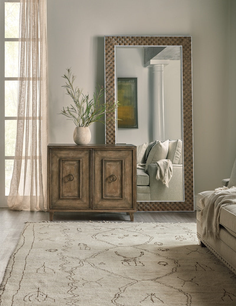 Hooker Furniture Sundance Floor Mirror 6015-50004-89