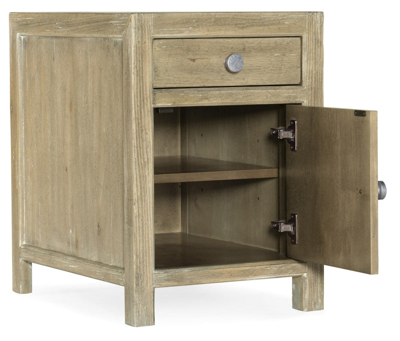 Hooker Furniture Surfrider Chairside Chest 6015-50006-80