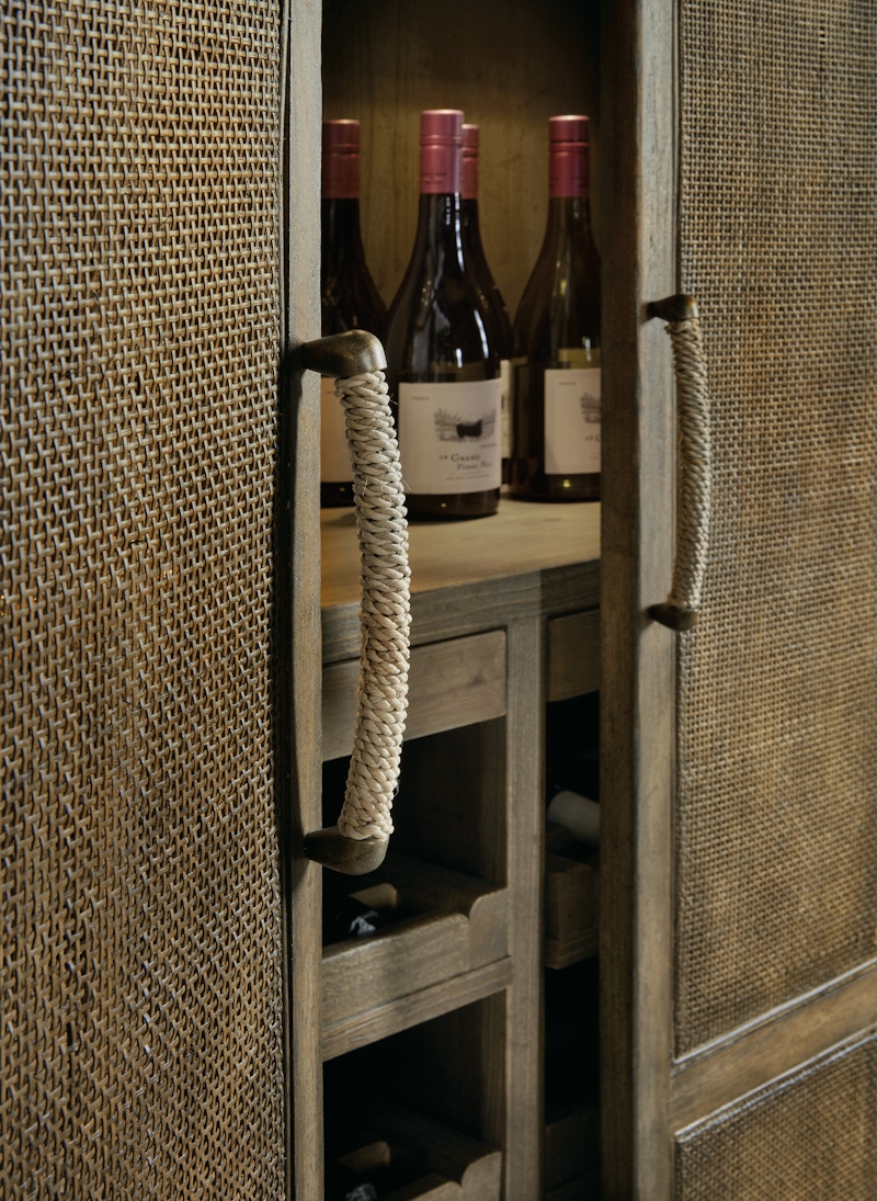 Hooker Furniture Sundance Bar Cabinet 6015-75160-89