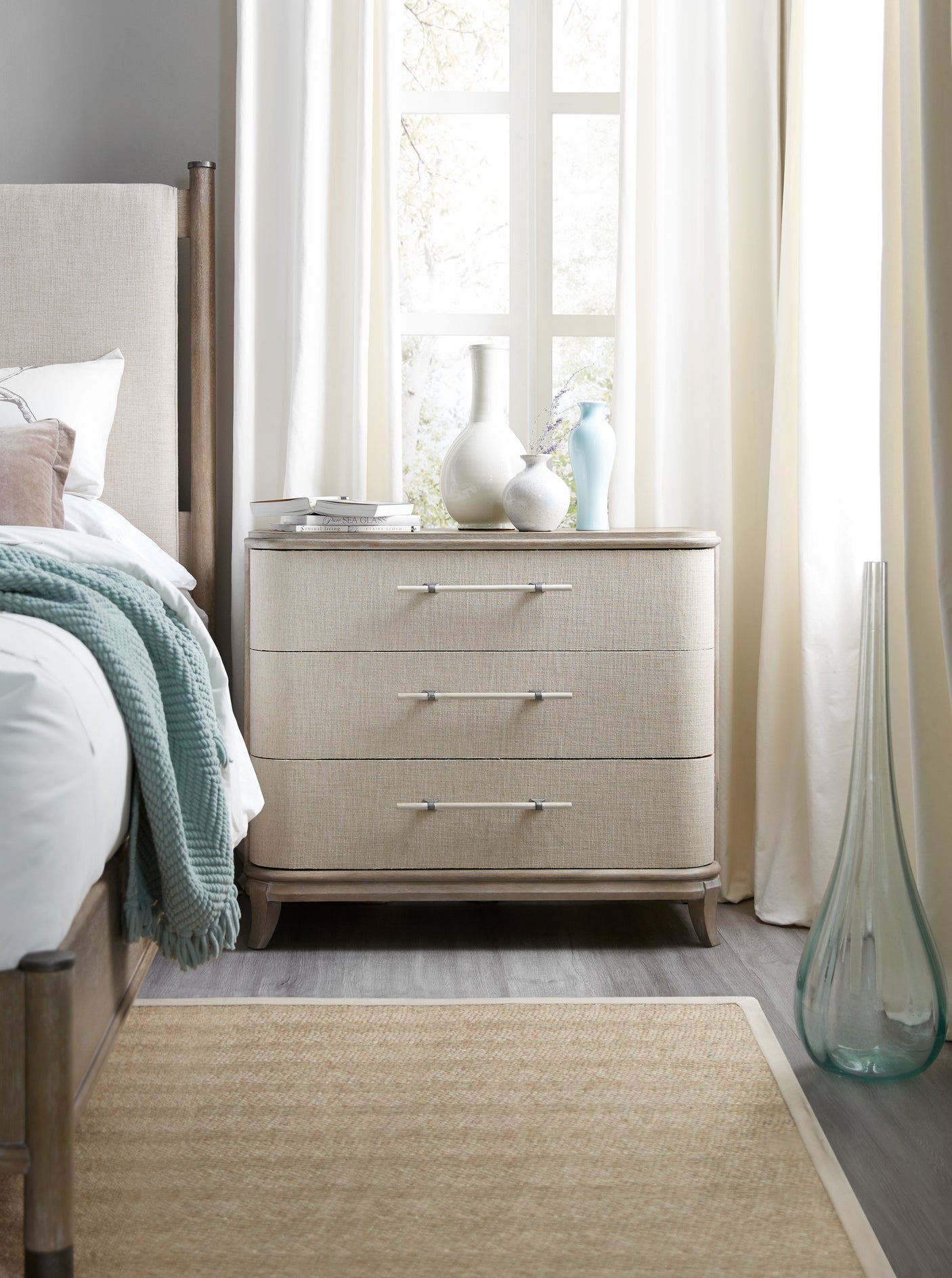 Hooker Furniture Affinity Bachelors Chest 6050-90017-GRY