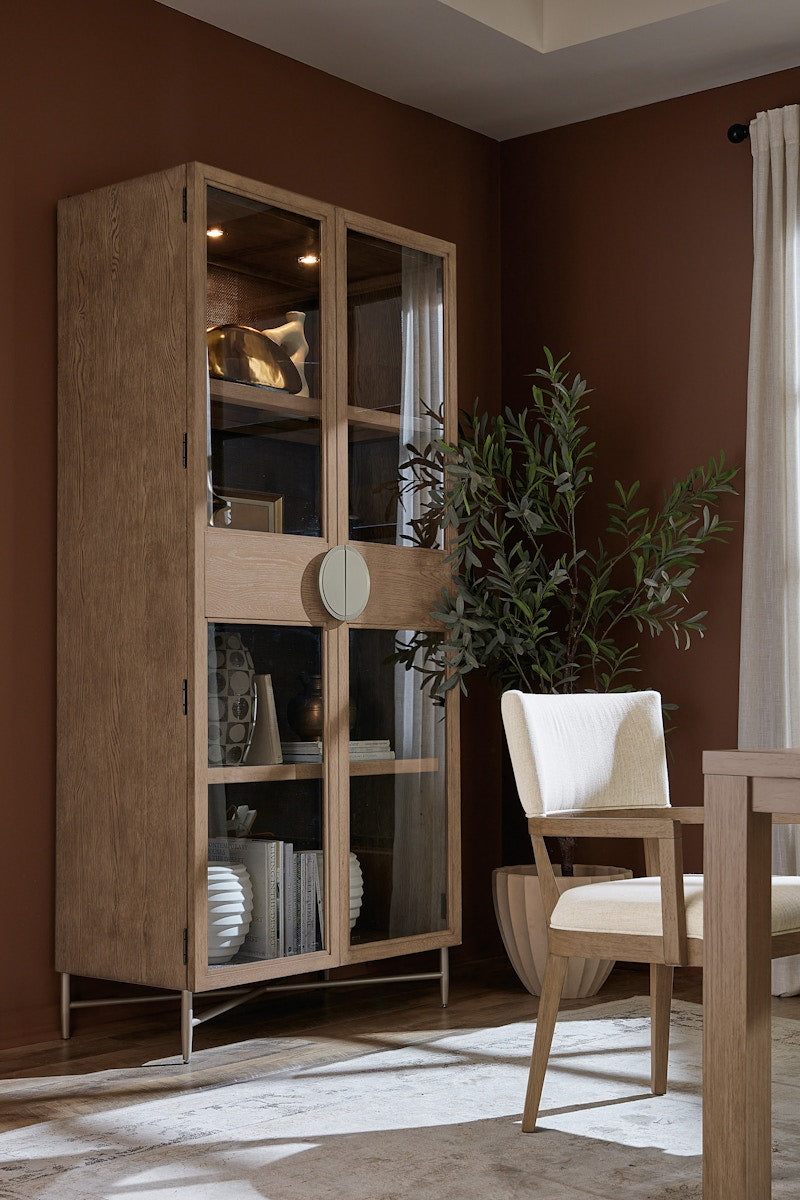 Hooker Furniture Sonnet Display Cabinet 6072-75906-85