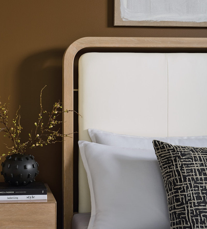 Hooker Furniture Banyon Bay King Panel Bed 6081-90366-82