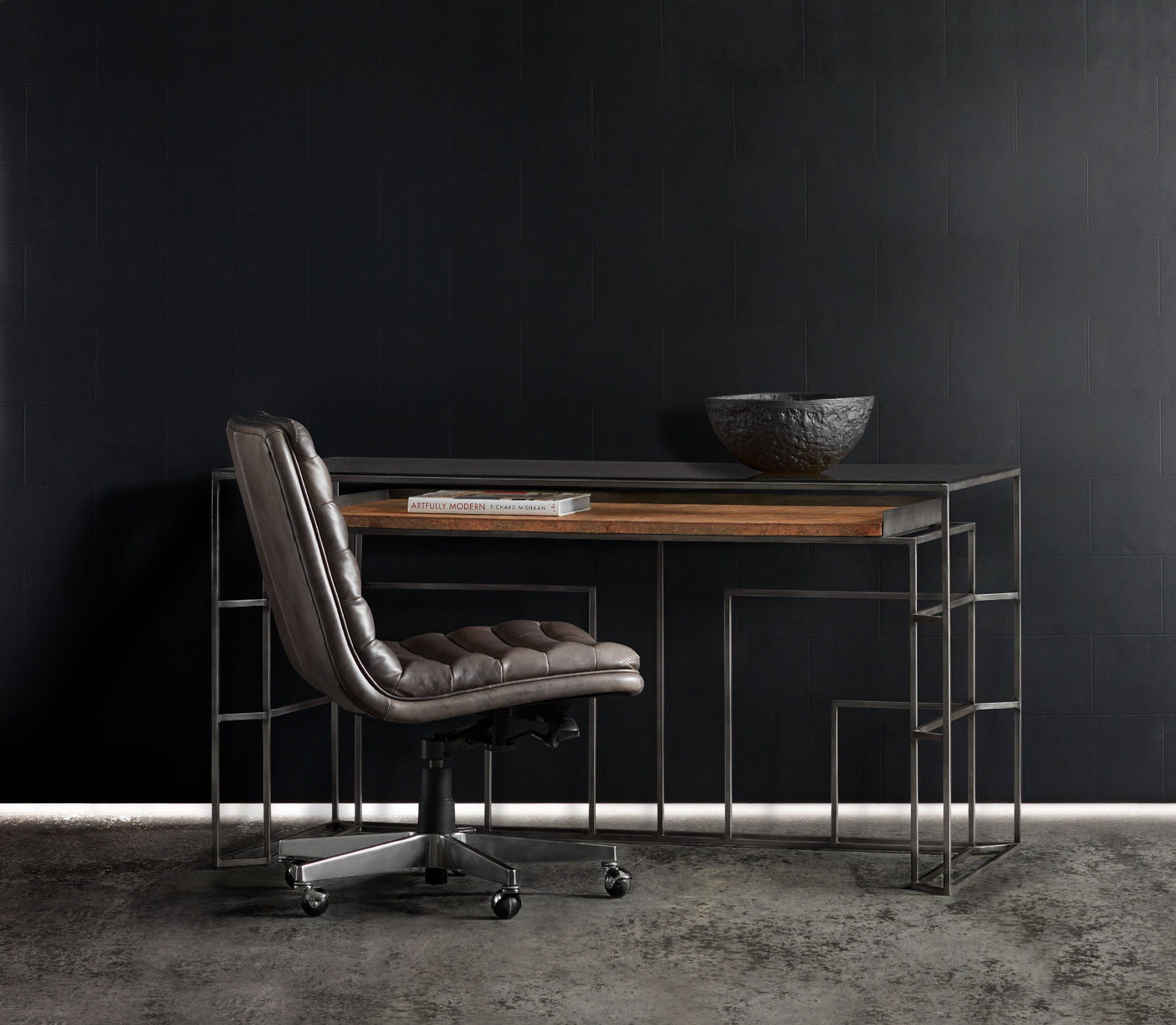 Hooker Furniture Wyatt Executive Swivel Tilt Chair EC591-CH-097