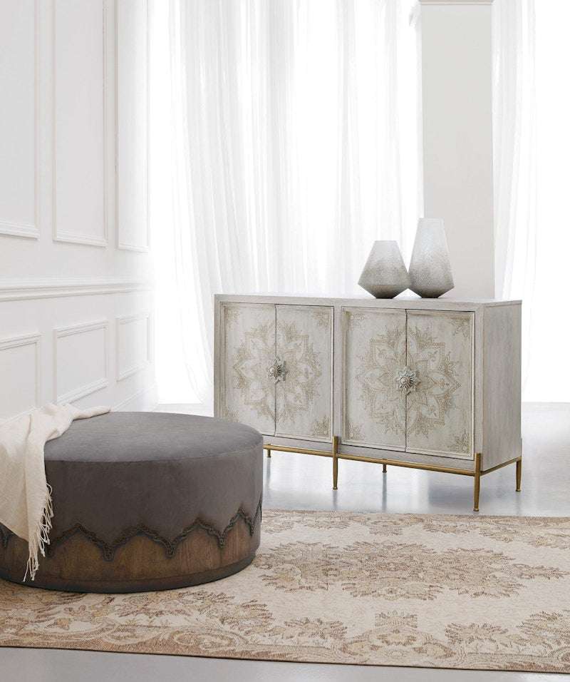 Hooker Furniture Melange Delilah Accent Chest 638-85469-02