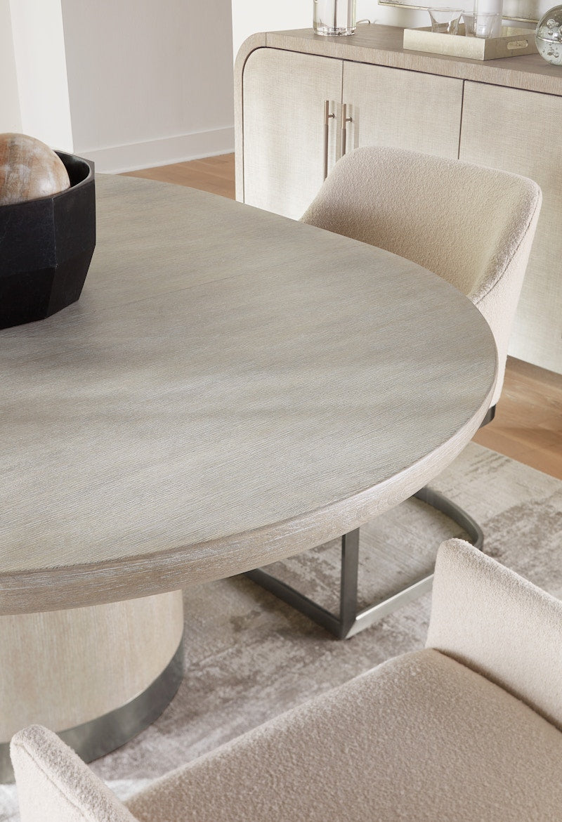 Hooker Furniture Modern Mood Round Dining Table w/1-18in leaf 6850-75201-80