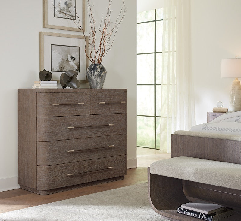 Hooker Furniture Modern Mood Bachelors Chest 6850-90017-89