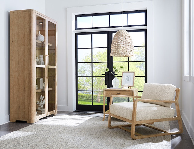 Hooker Furniture Retreat Display Cabinet 6950-75906-80
