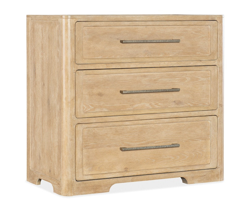 Hooker Furniture Retreat Three-Drawer Nightstand 6950-90015-80