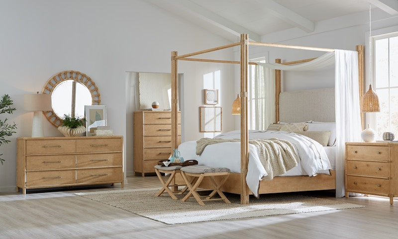 Hooker Furniture Retreat Pole Rattan Cal King Upholstered Poster Bed w/Canopy 6950-90460-80