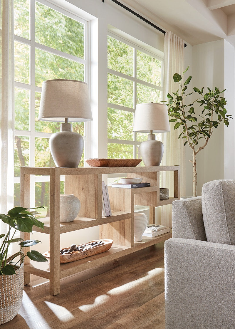 Hooker Furniture Vineyard Row Small Console 6952-85001-80