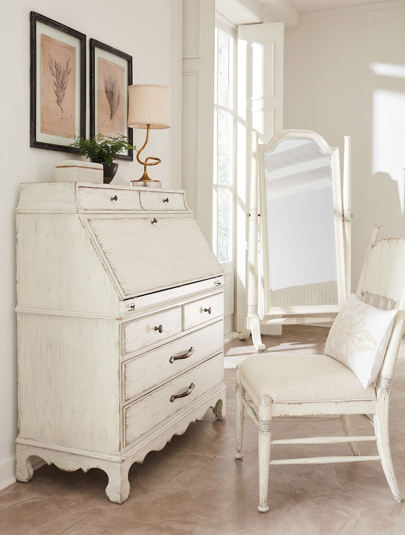 Hooker Furniture Americana Floor Mirror 7050-50001-02
