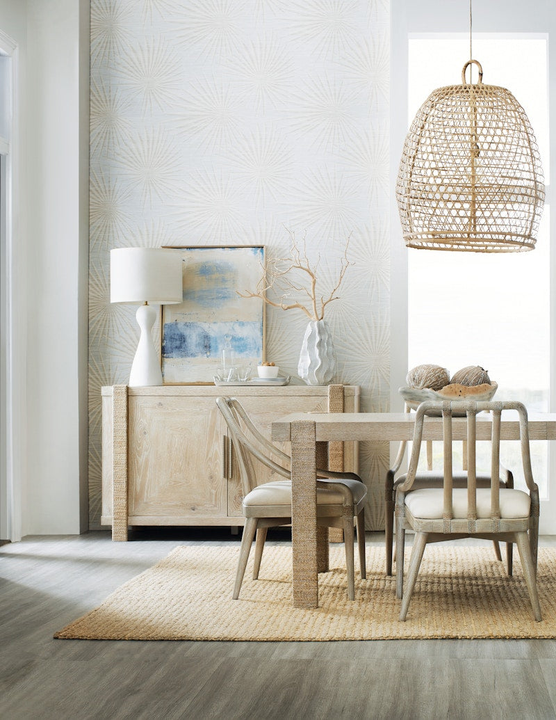 Hooker Furniture Commerce and Market Seaside Rectangle Dining Table w/1-22in Leaf 7228-75007-80