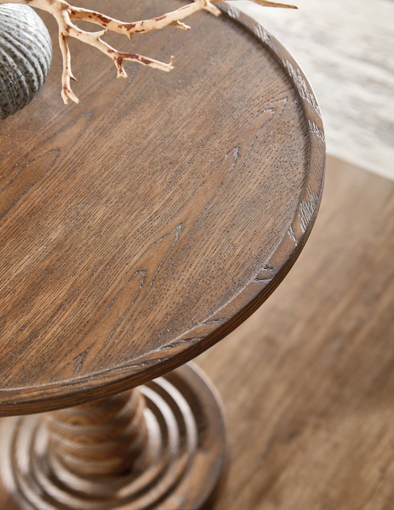 Hooker Furniture Commerce and Market Spindle Accent Table 7228-80224-89