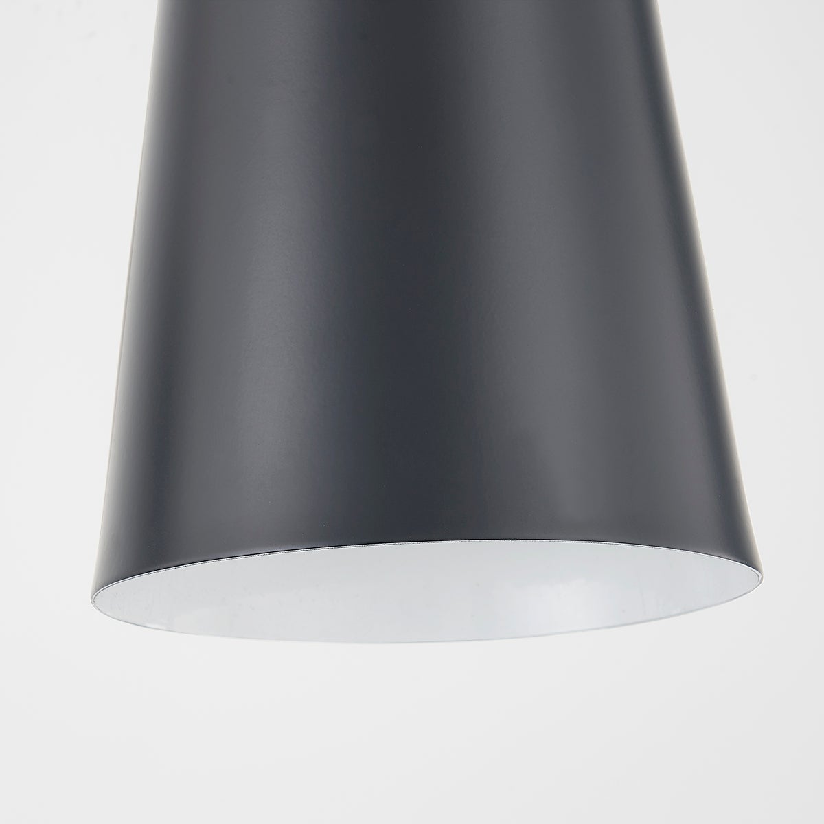 alex-plug-in-sconce-HL598201-AGB/SBK-1