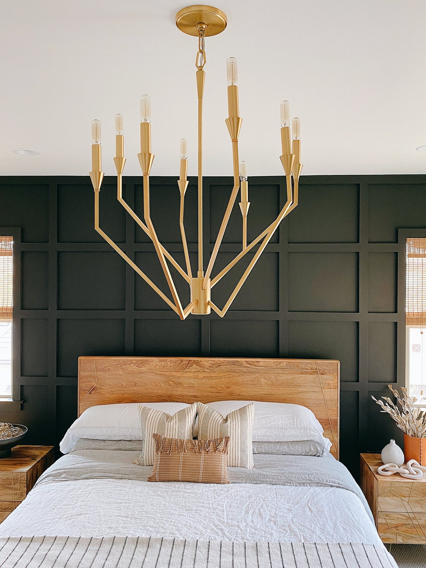 archie-chandelier-8508-AGB-1