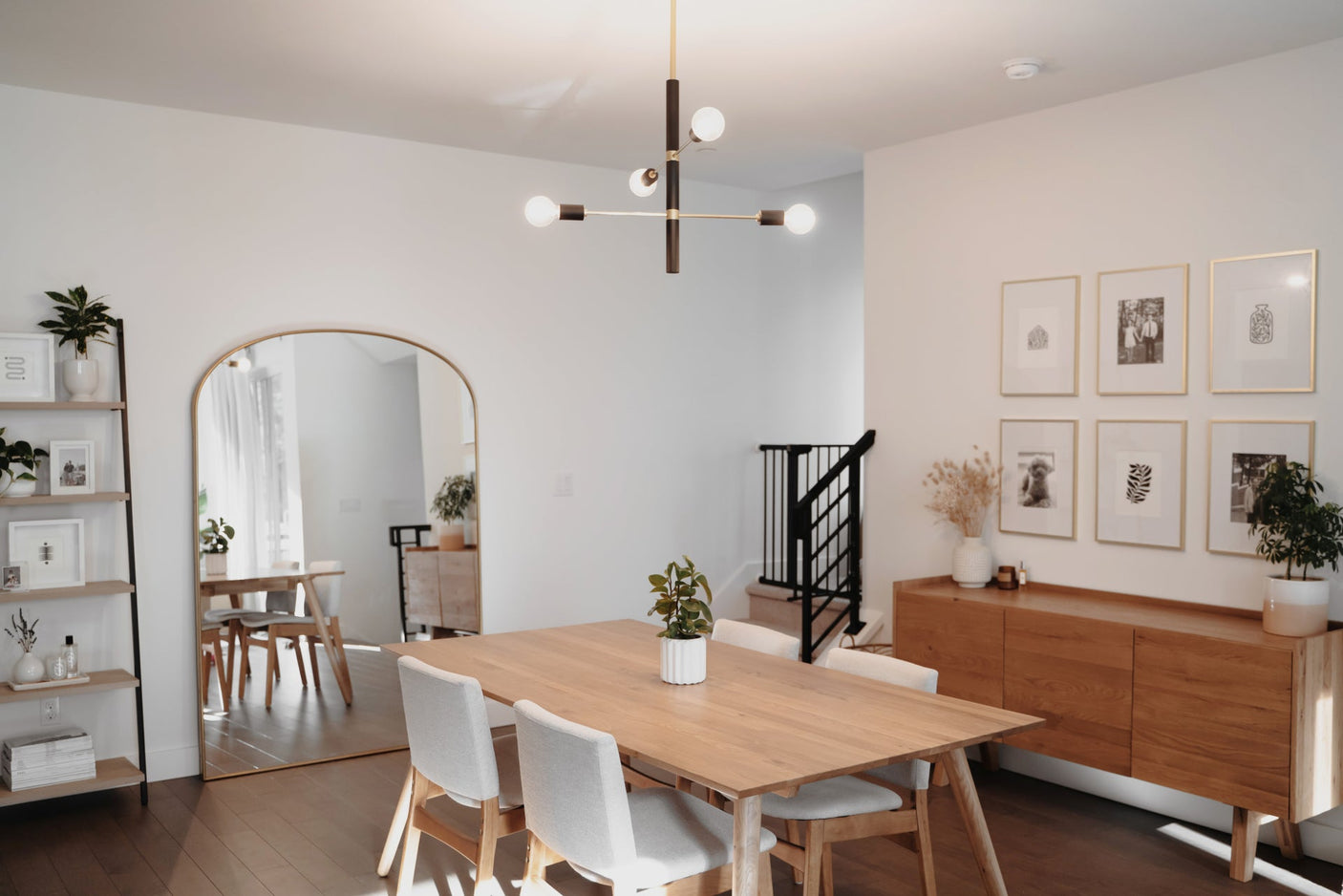 astrid-chandelier-H178804-AGB/BK-4